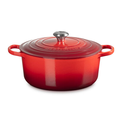 Round Casserole 28cm Cherry Red image number 0